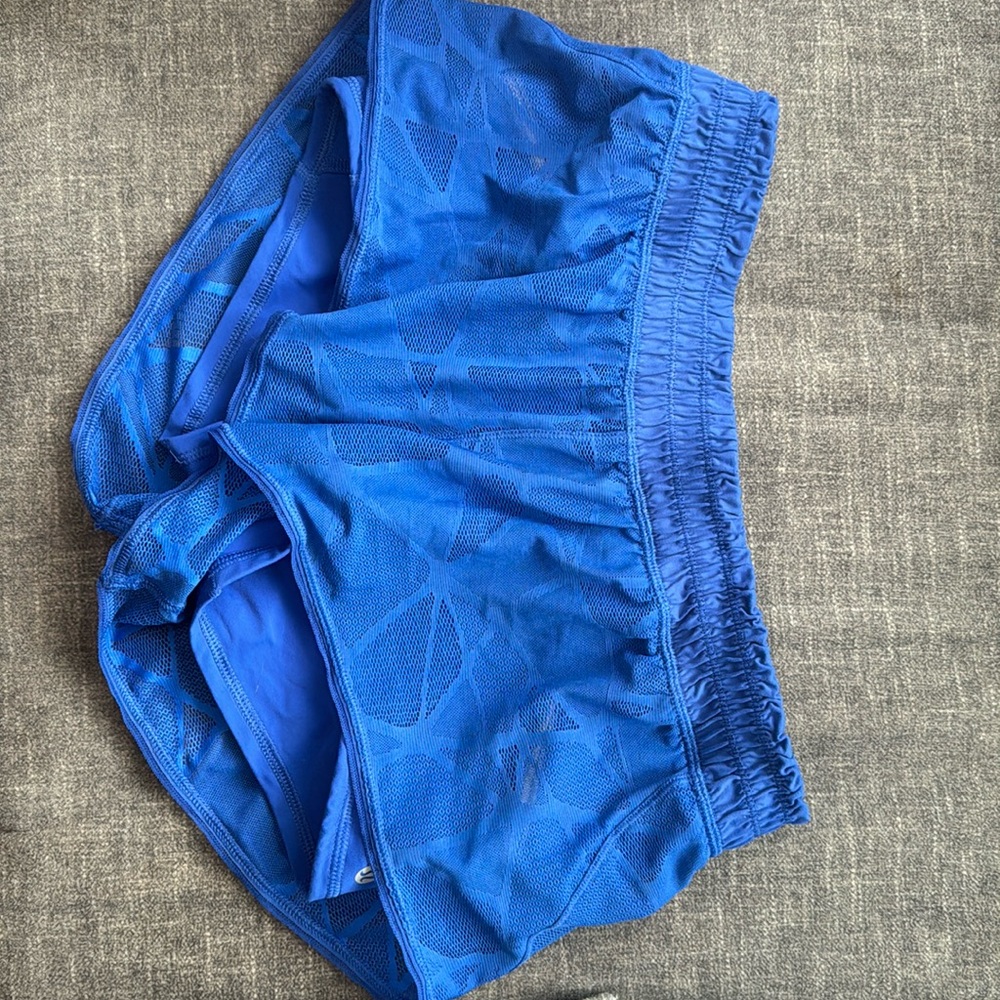 Lulu lemon city sky run shorts